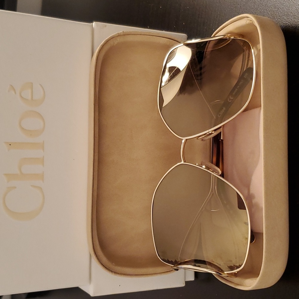 Chloe Oversized Sunglasses CE135S 757